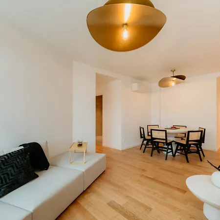 Mary Pink - No 3a - Glowing Two-bedroom Apartman Lisboa